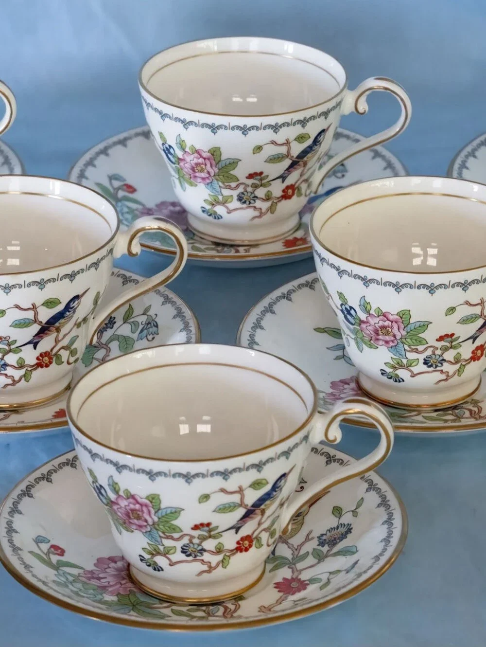 Beautiful Aynsley England Pembroke Cup and Saucer W/ Bread & Butter Plates 6 Set